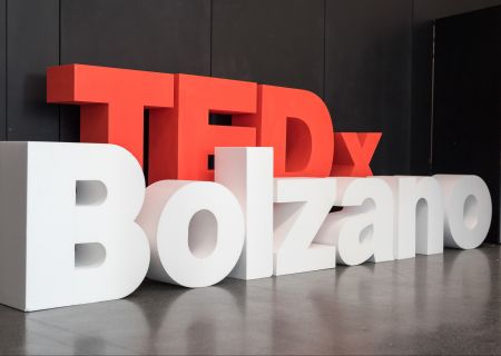 TEDx Bolzano, Elogio della Leggerezza