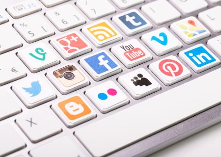 Oltre le apparenze dei social media: la sfida dei diritti